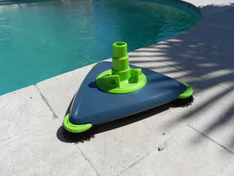 Bestway Soldes 2024 -Bestway Soldes 2024 balai liner triangulaire yzaki