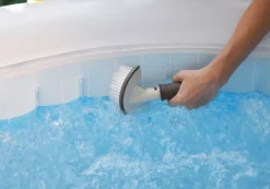 KIT 7 PIECES SPA BOREAL -Bestway Soldes 2024 kit 7 pieces spa boreal 2